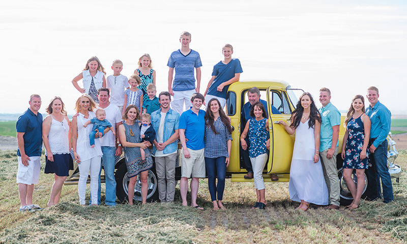 Middleton Family Photo at Middleton Farms in Pasco, WA